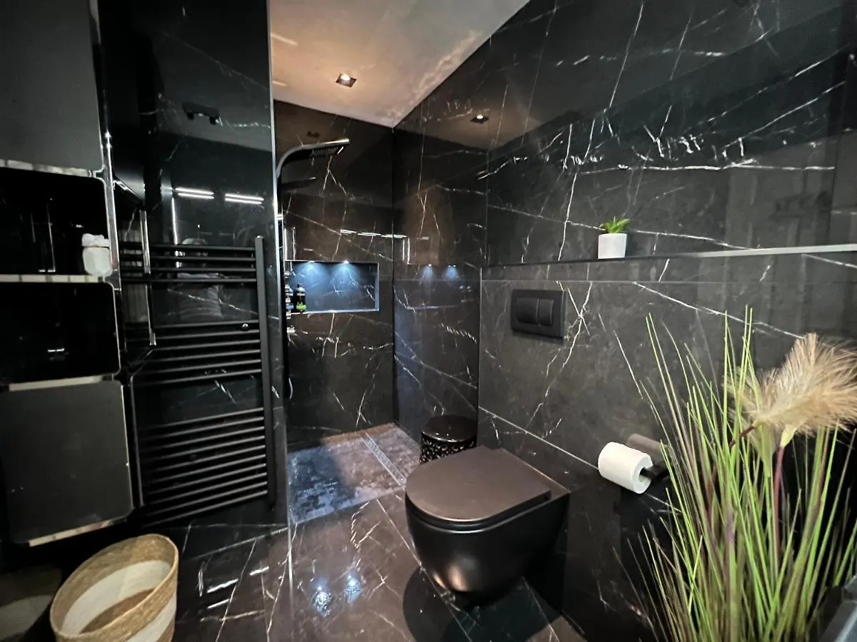 Fernway Residence Entire Property Cork Apartment